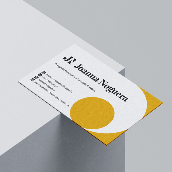 Business_Card_MockupJoanna3